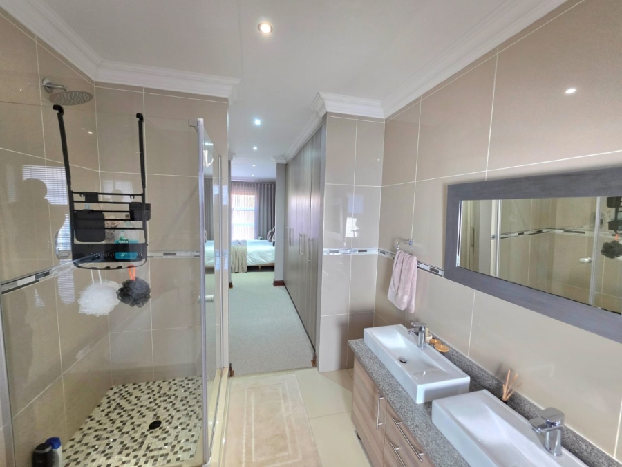 3 Bedroom Property for Sale in La Provance Free State